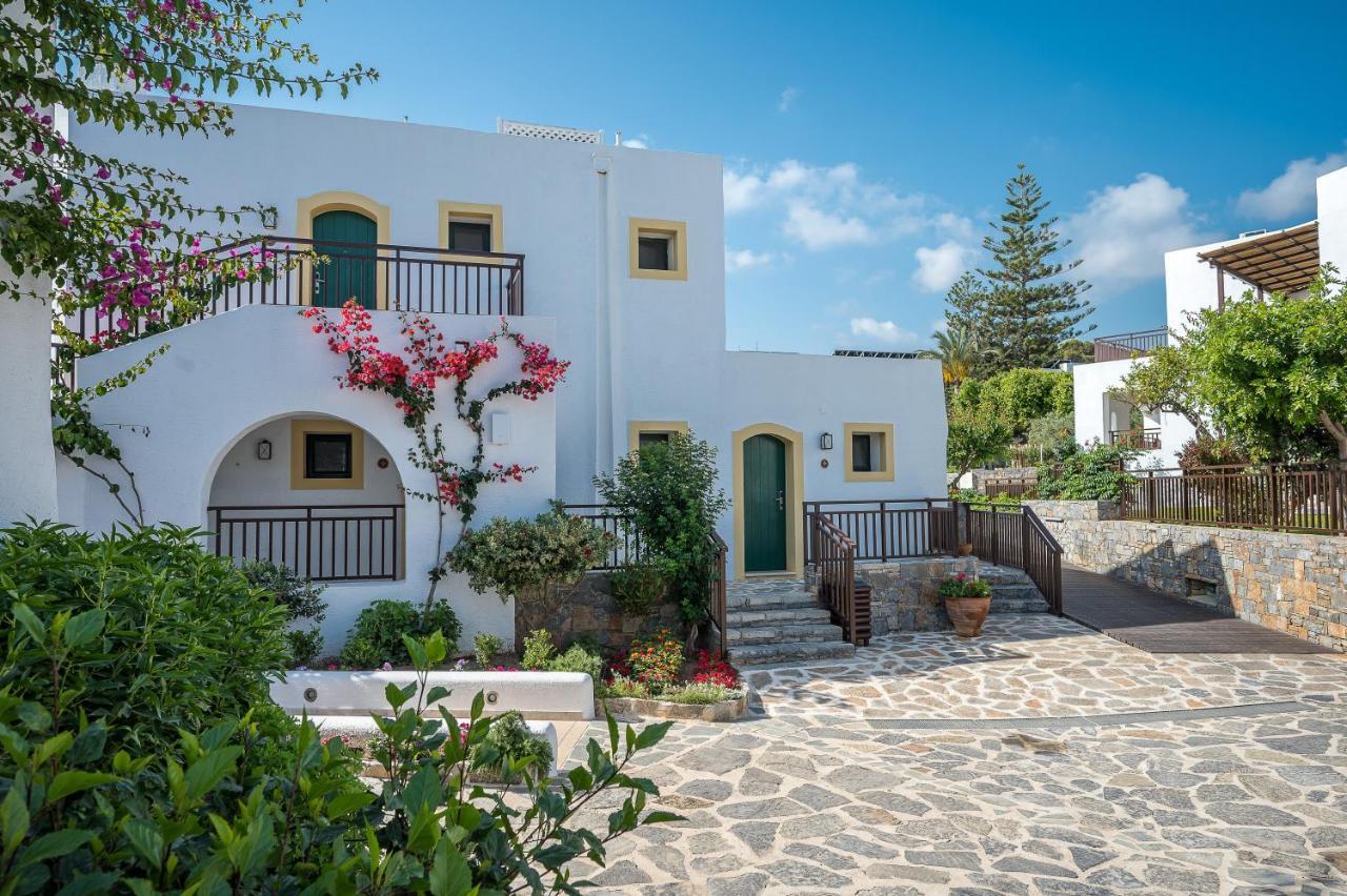Creta Maris Resort Hersonissos  Esterno foto A typical house in Chania